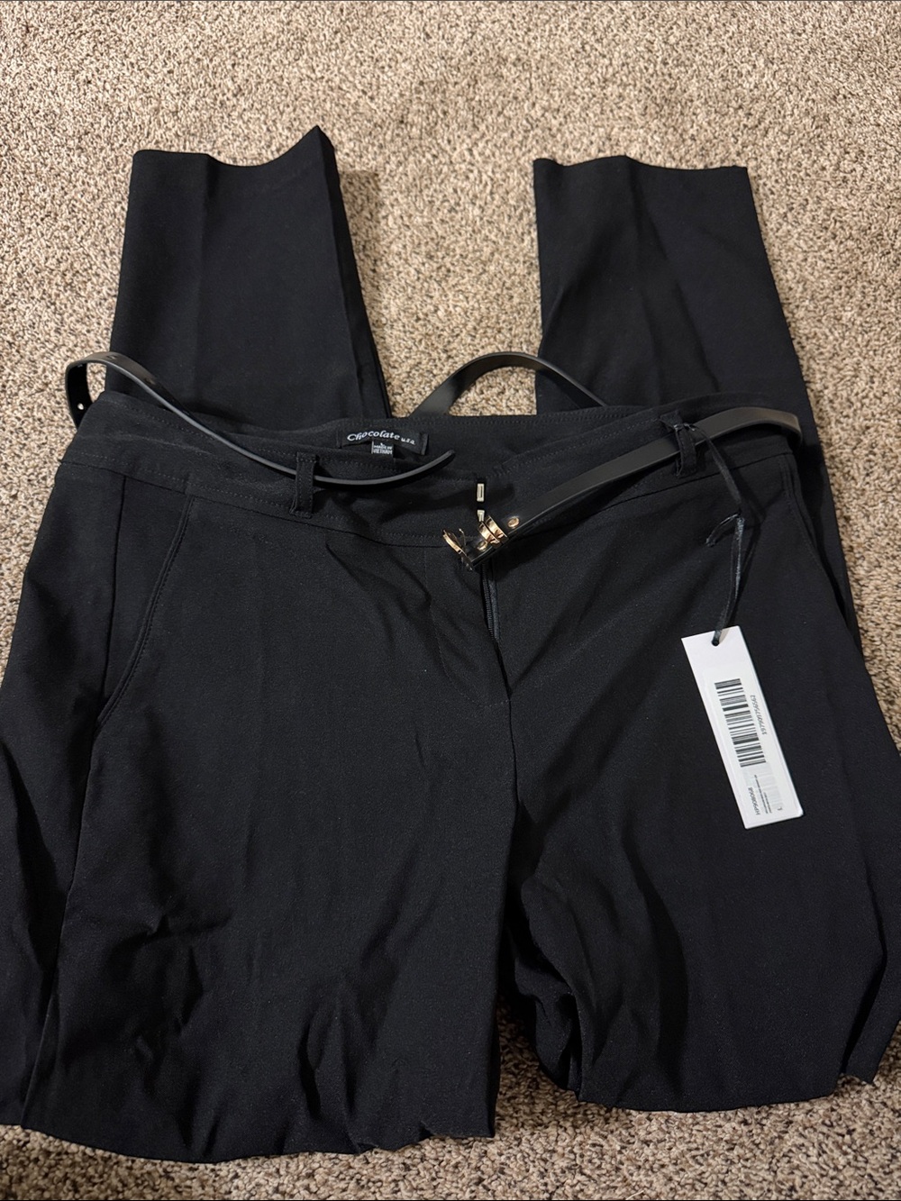 New York & Company Black Straight-Leg Pull-On Pants with Thin Belt